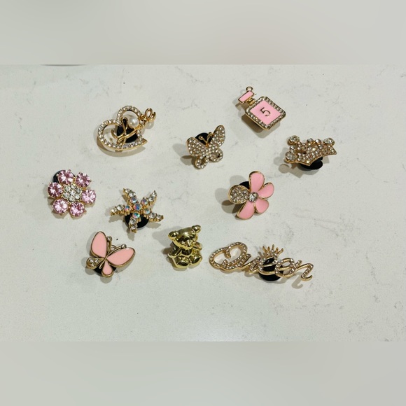 0 Bling Croc Charms, Luxury Rhinestones in Gold, Crystal Croc Charm. BarbieCore - Picture 7 of 10